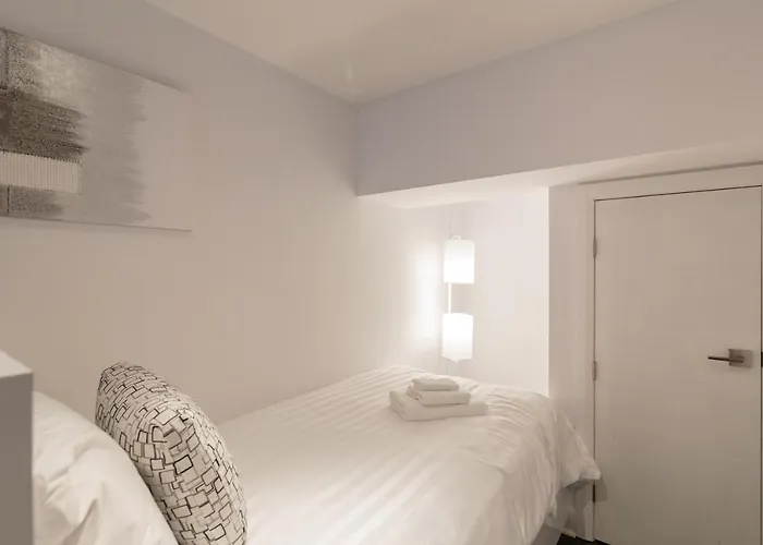Parc Avenue Residences Mile End